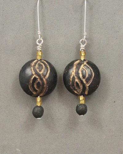 Lentil Bead Earrings - Mound Builder carved